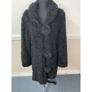 MontanaCo Black Fuzzy Fux Persian Coat Size Medium